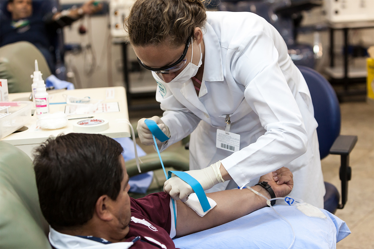 Dia Nacional do Doador Voluntário de Sangue: saiba como você pode salvar vidas