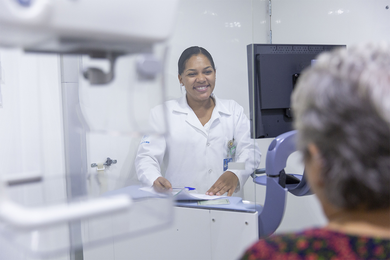 Hospital de Amor Campinas: há dois anos levando prevenção à população feminina