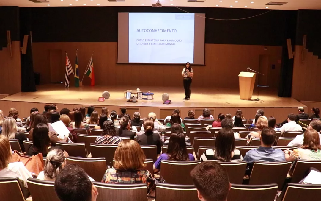 IV Simpósio de Educação em Saúde do HA traz a relação entre o bem-estar mental e a educação