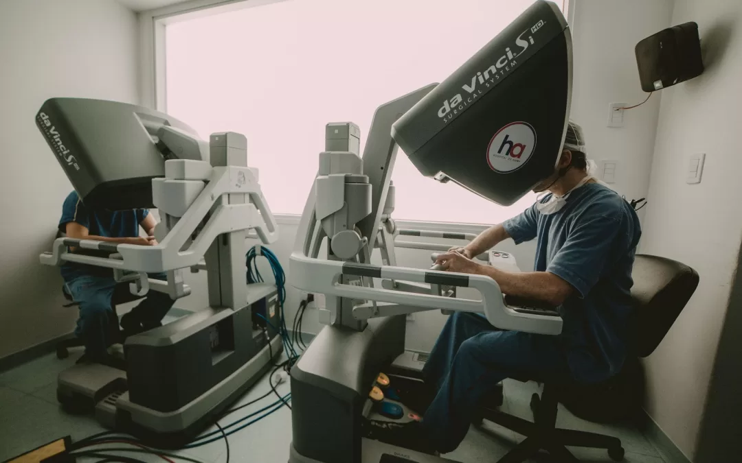 Em parceria com o HA, IRCAD oferece programa de capacitação em cirurgia robótica colorretal