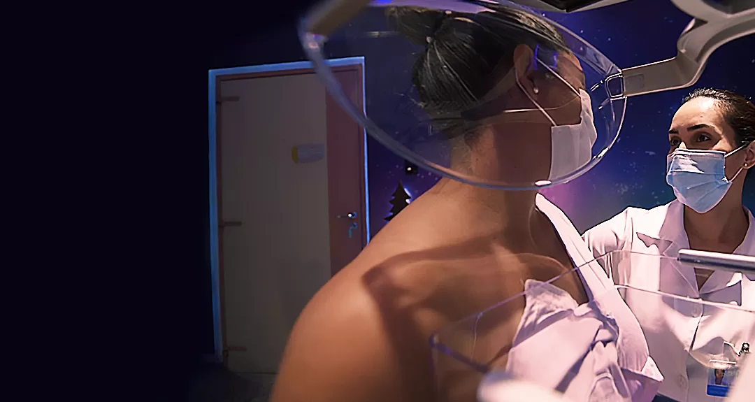 Hospital de Amor recebe primeiro mamógrafo com biópsia contrastada do Brasil
