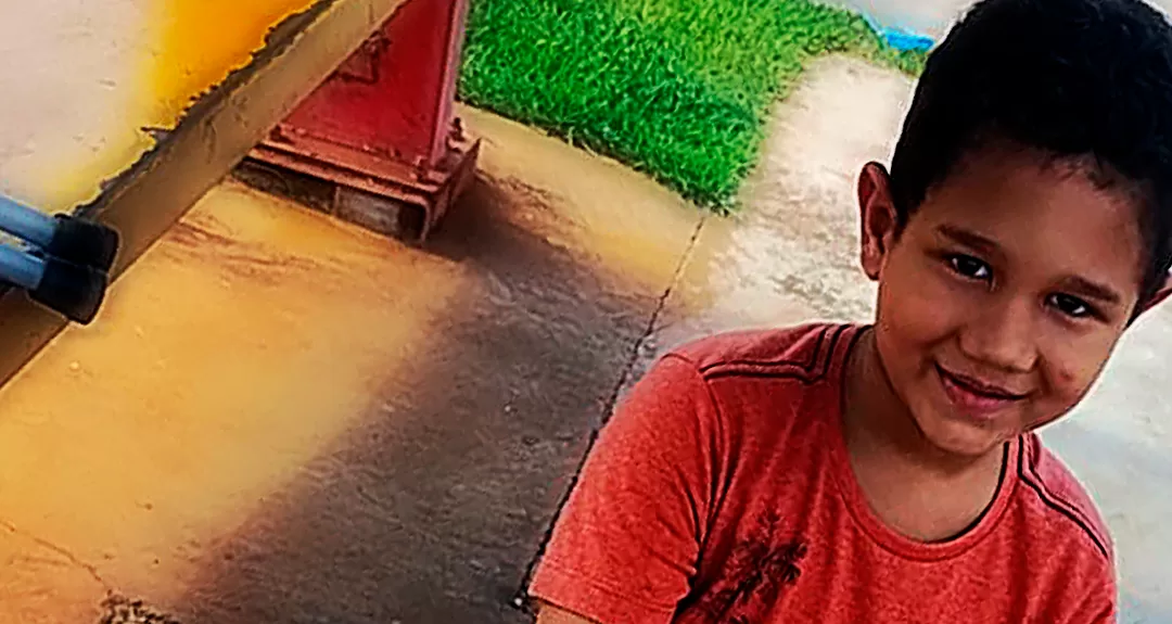 Do diagnóstico raro à conquista da prótese: conheça a história do Heitor, paciente do HA Infantojuvenil